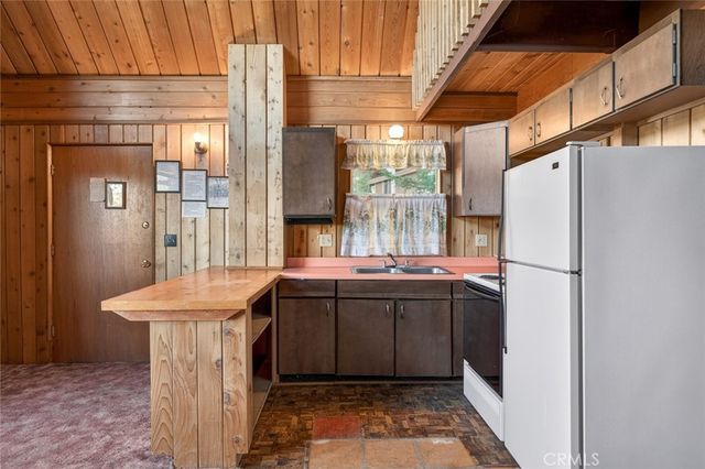 845 Villa Grove, Big Bear City, CA 92314