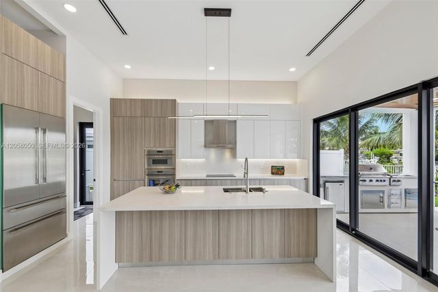 1304 SE 10th Terrace, Deerfield Beach, FL 33441