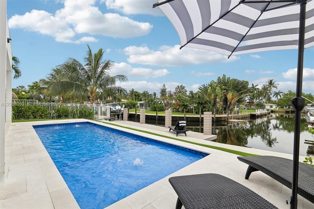 1304 SE 10th Terrace, Deerfield Beach, FL 33441