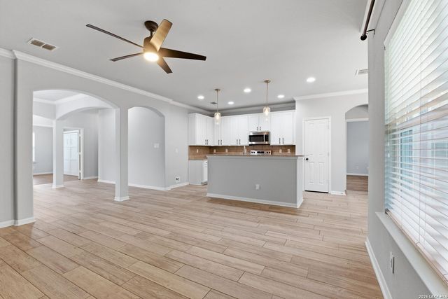 405 Stonebrook, Cibolo, TX 78108