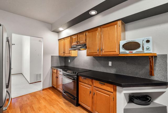 2869 Chessman Drive SE, Rio Rancho, NM 87124