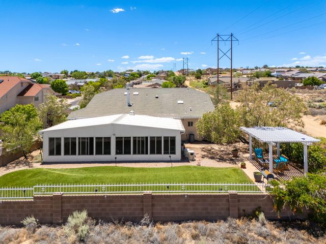 2869 Chessman Drive SE, Rio Rancho, NM 87124