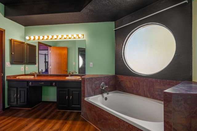 2869 Chessman Drive SE, Rio Rancho, NM 87124