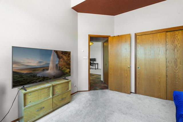 2869 Chessman Drive SE, Rio Rancho, NM 87124