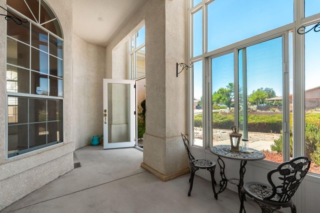 2869 Chessman Drive SE, Rio Rancho, NM 87124
