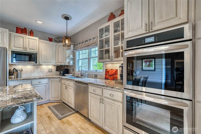 10295 NE West Kingston Road, Kingston, WA 98346