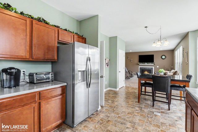 14228 Quail Run Drive, Sterling Heights, MI 48313