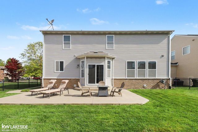 14228 Quail Run Drive, Sterling Heights, MI 48313