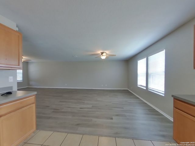 10038 Wolfe, San Antonio, TX 78239