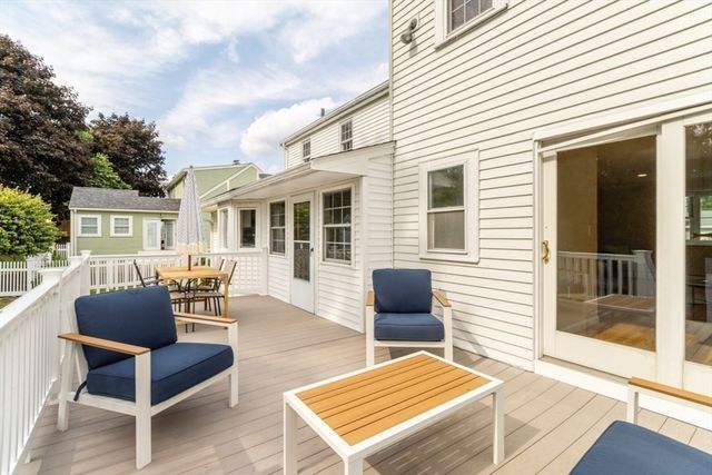 59 Ashworth Rd, Quincy, MA 02171