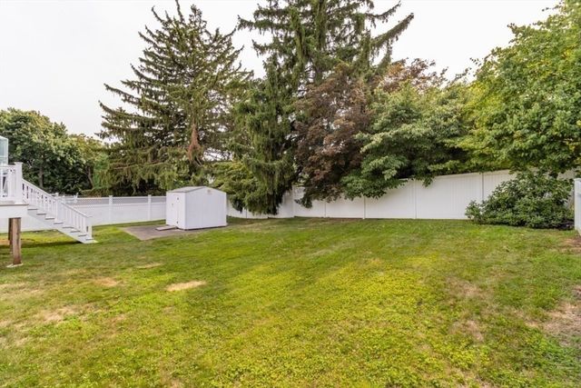 59 Ashworth Rd, Quincy, MA 02171