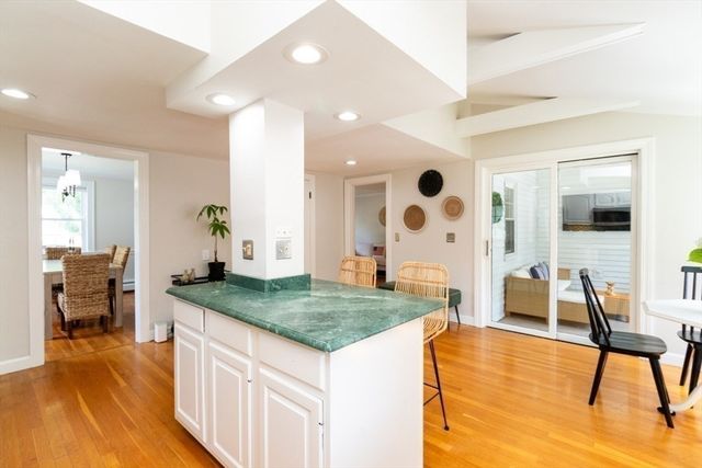 59 Ashworth Rd, Quincy, MA 02171
