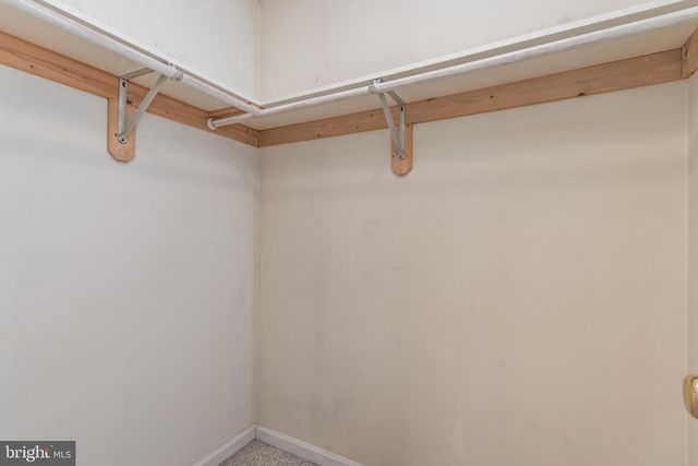 68 GRACE AVE, Martinsburg, WV 25404