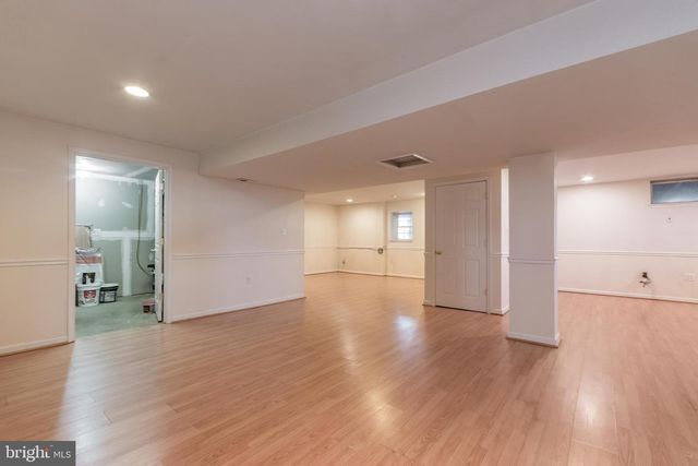 68 GRACE AVE, Martinsburg, WV 25404