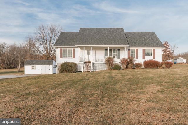 68 GRACE AVE, Martinsburg, WV 25404