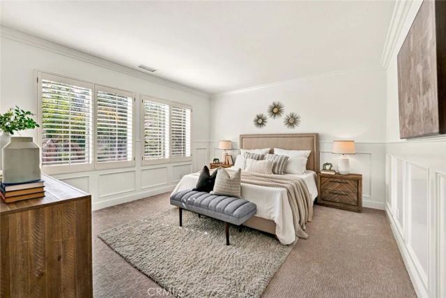 8 Versailles, Irvine, CA 92602