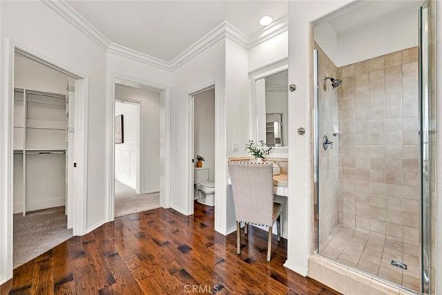 8 Versailles, Irvine, CA 92602