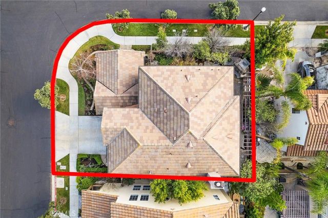 8 Versailles, Irvine, CA 92602