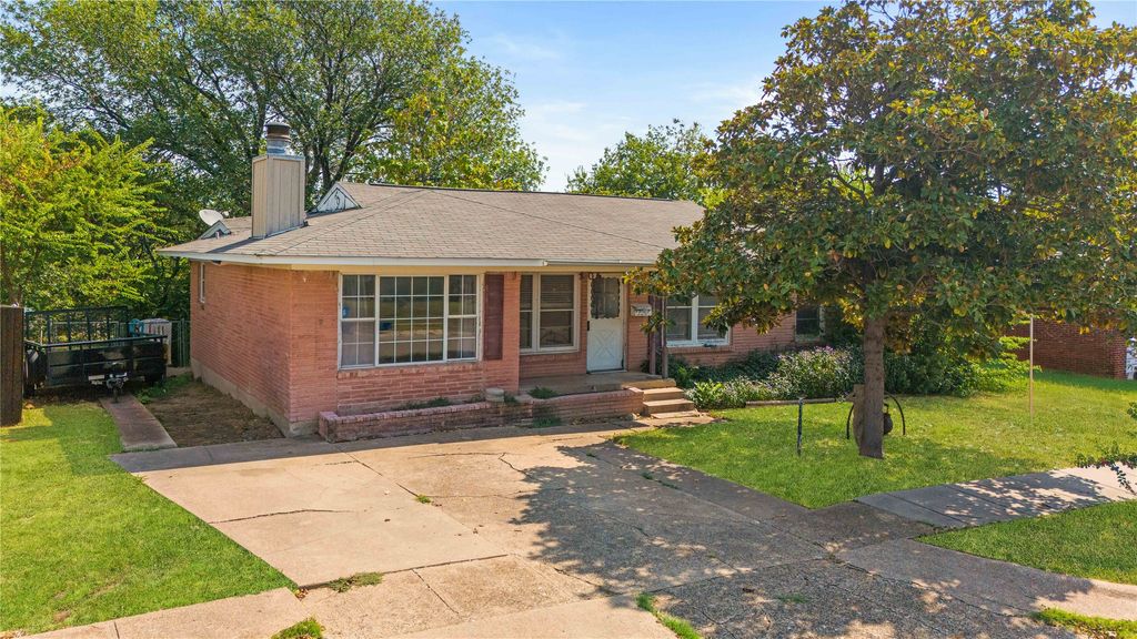 106 Joe White Street, Rockwall, TX 75087
