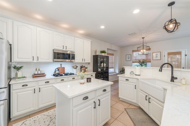 1417 Wilderness Trail, Crowley, TX 76036