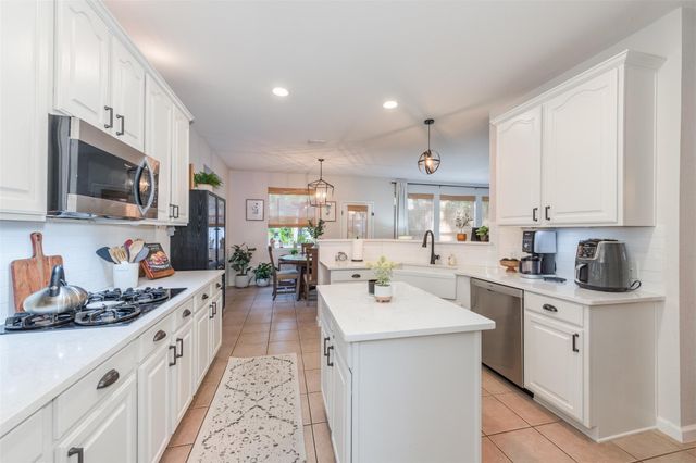 1417 Wilderness Trail, Crowley, TX 76036