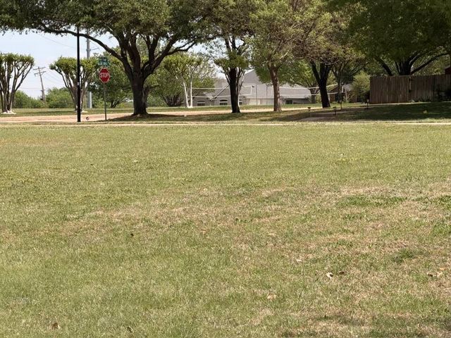 1417 Wilderness Trail, Crowley, TX 76036