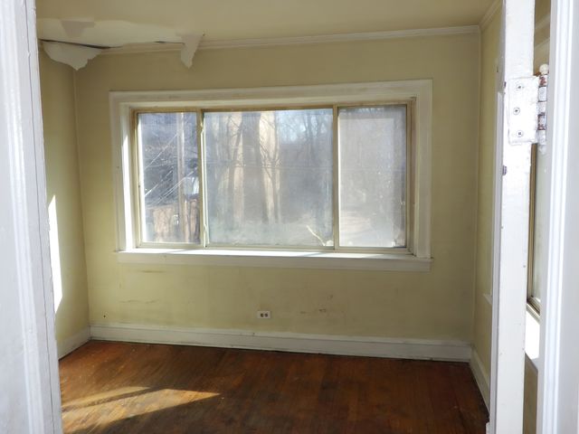 8223 S Ingleside Avenue, Chicago, IL 60619