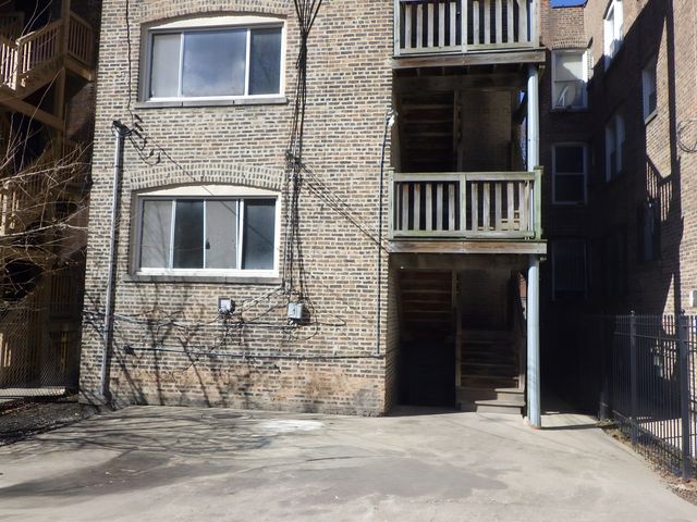 8223 S Ingleside Avenue, Chicago, IL 60619