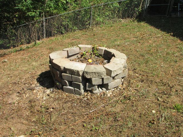 111 E Daleview Circle, Nixa, MO 65714