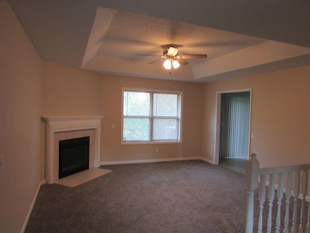 111 E Daleview Circle, Nixa, MO 65714