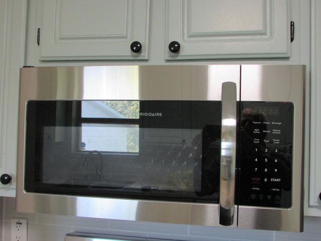 111 E Daleview Circle, Nixa, MO 65714