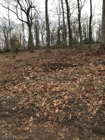45 Longview Ter, Long Hill Twp., NJ 07933