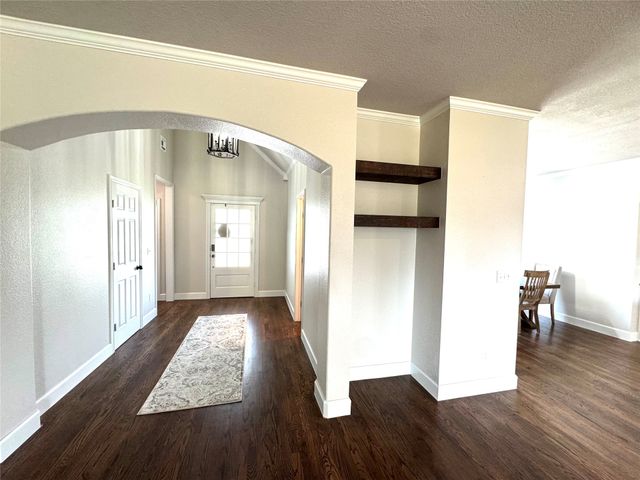 7060 E 149th Place N, Collinsville, OK 74021