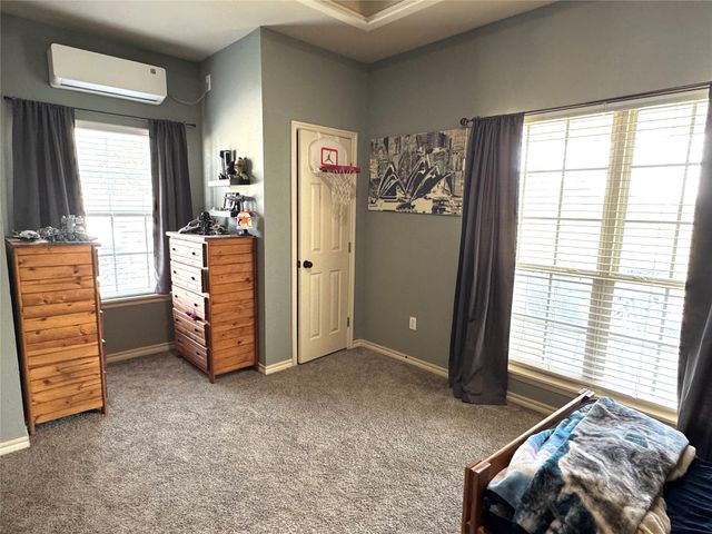 7060 E 149th Place N, Collinsville, OK 74021