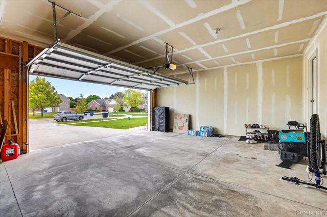 4246 Wild Goose Drive, Mundy Township, MI 48473
