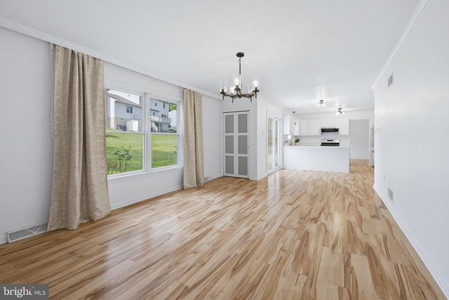 2822 RIDINGS WAY, York, PA 17408