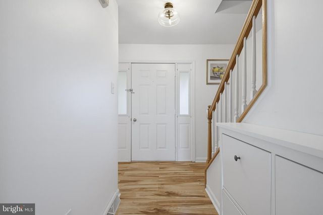 2822 RIDINGS WAY, York, PA 17408