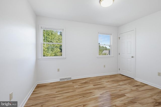 2822 RIDINGS WAY, York, PA 17408