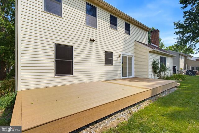 2822 RIDINGS WAY, York, PA 17408