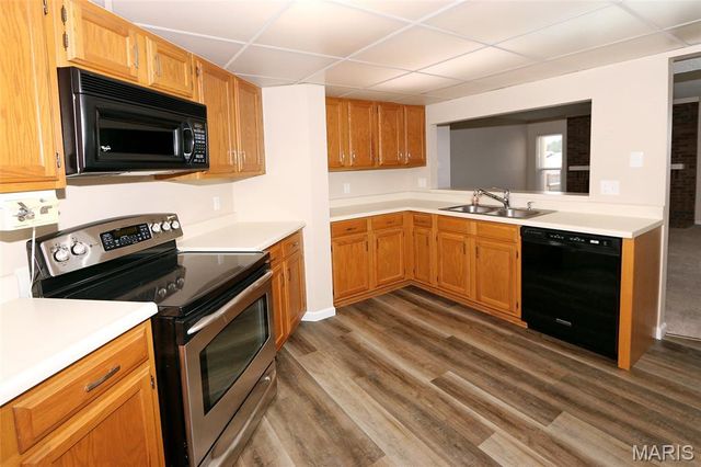 1033 Wilton Royal Drive 209, Creve Coeur, MO 63146