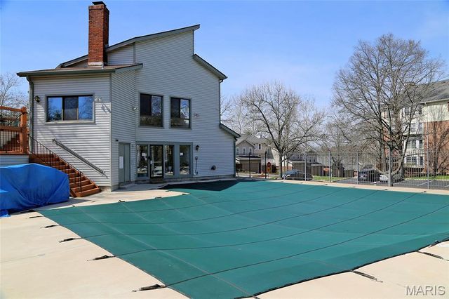 1033 Wilton Royal Drive 209, Creve Coeur, MO 63146