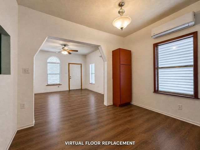3714 Ball, Galveston, TX 77550