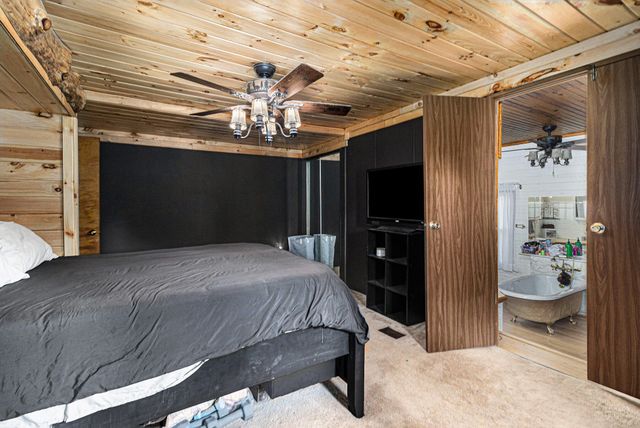 11291 S Warner Avenue, Bridgeton Twp, MI 49327