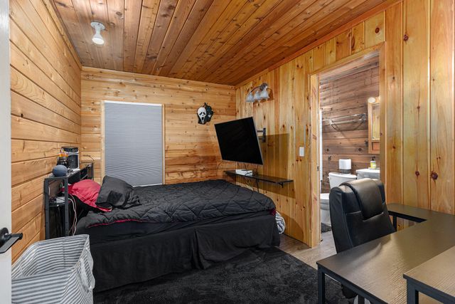 11291 S Warner Avenue, Bridgeton Twp, MI 49327