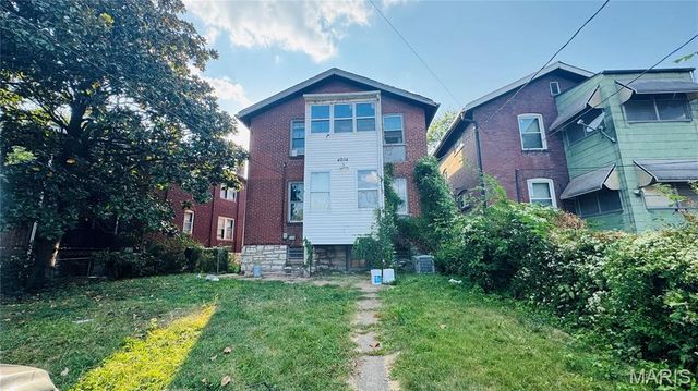 4054 S Spring Avenue, St Louis, MO 63116