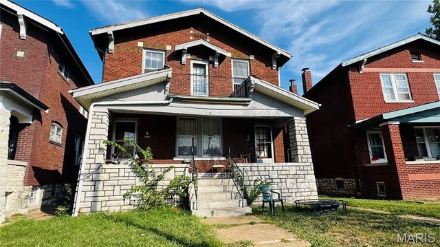 4054 S Spring Avenue, St Louis, MO 63116