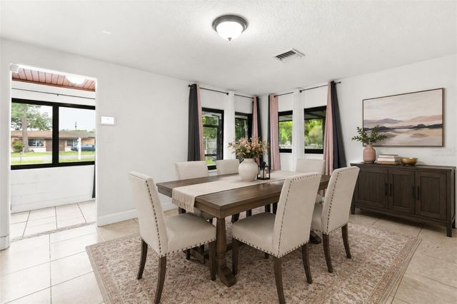 2617 S LAUREL AVENUE, Sanford, FL 32773