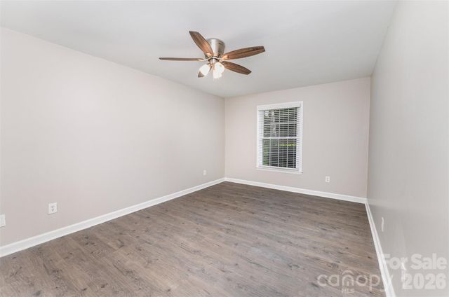 7026 Quail Hill Road, Charlotte, NC 28210