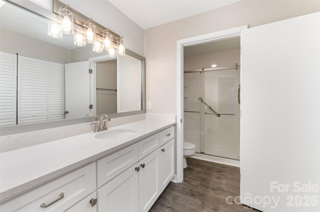 7026 Quail Hill Road, Charlotte, NC 28210