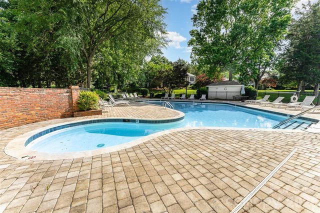 7026 Quail Hill Road, Charlotte, NC 28210